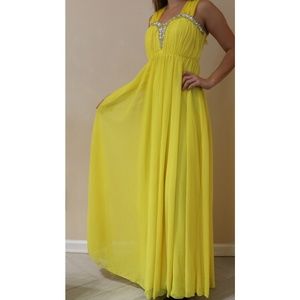 My Michelle yellow sweetheart dress. Straps added